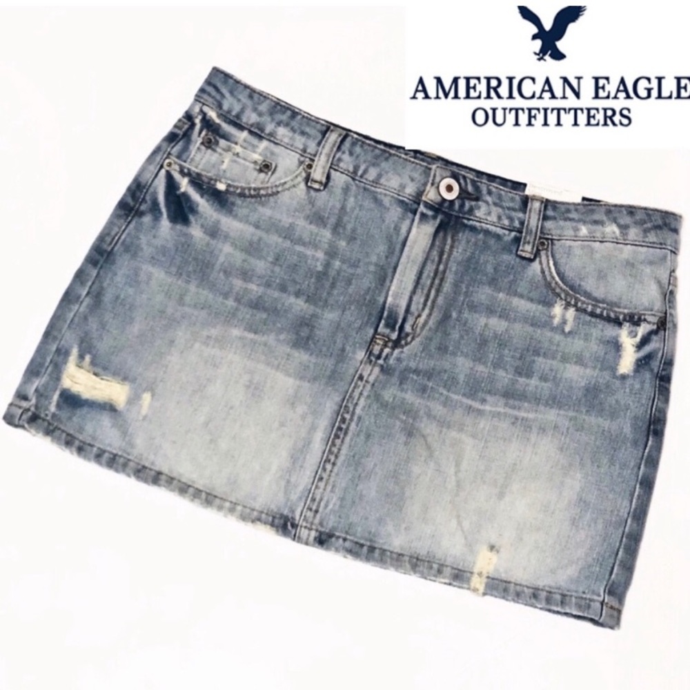 NWT!  American eagle light wash denim  mini skirt